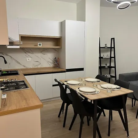 Captain'S Seaview Apartment